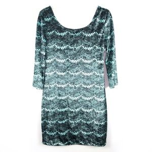 Charlotte Russe Blue Black Velvet Quarter Sleeve Open Back Short Dress Sz L
